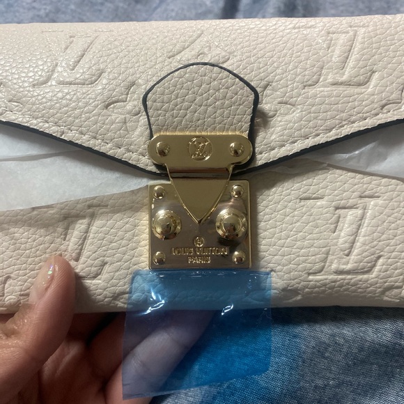 Brand new Bundle - purse with matching wallet - Picture 7 of 8